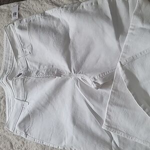 Old Navy White Super Skinny Jeans